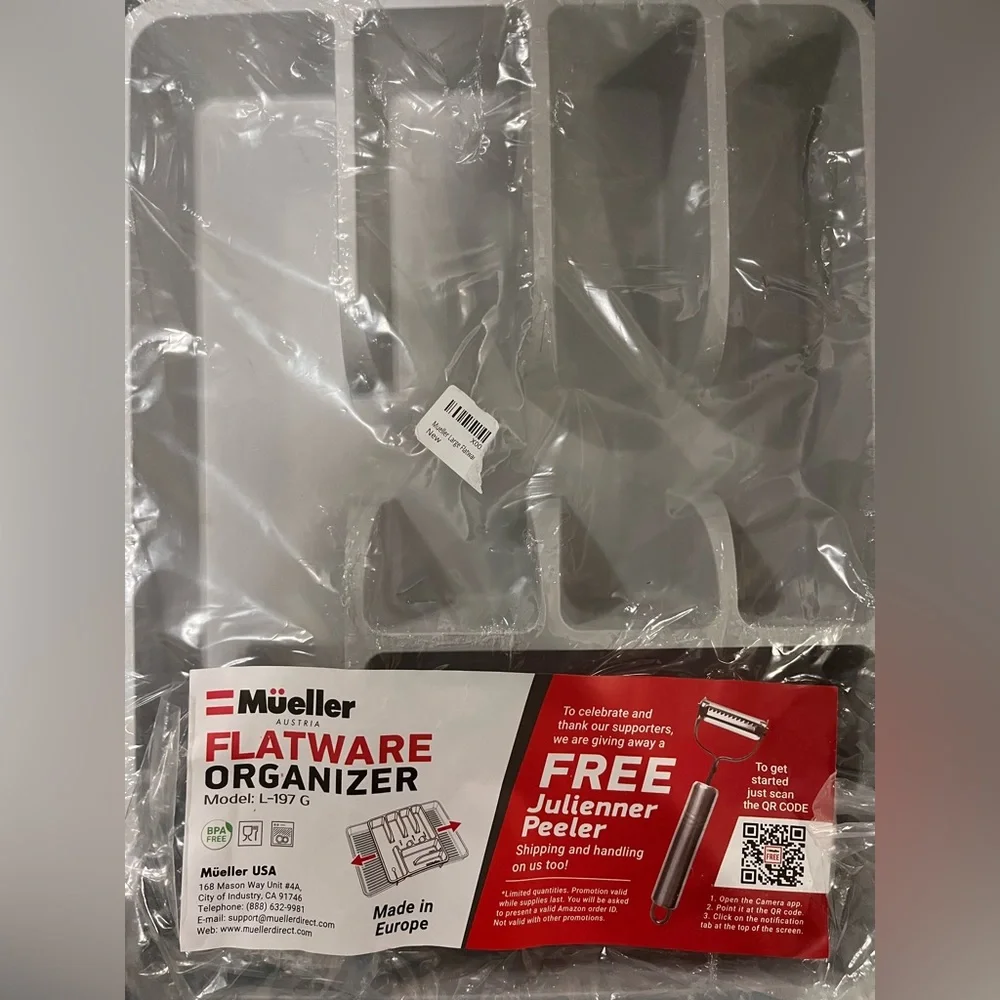 NWT Mueller Flatware Organizer, Kitchen Utensil or Office/Desk drawer organizer